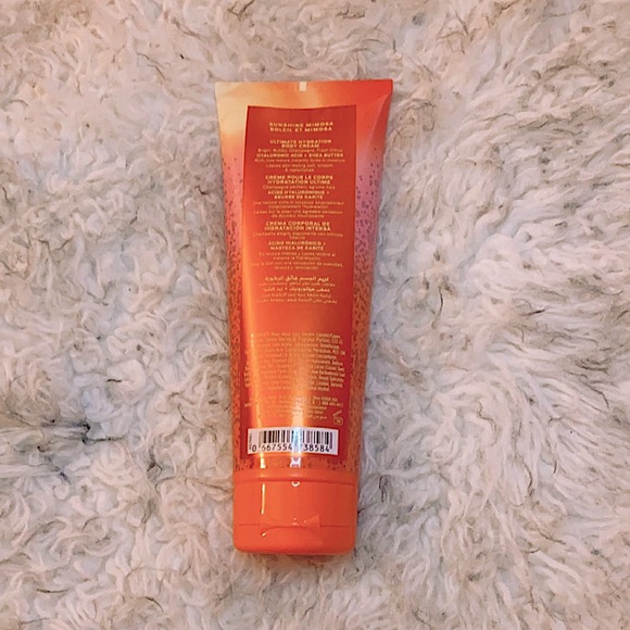 Bath & Body Works - Picture 2 of 3